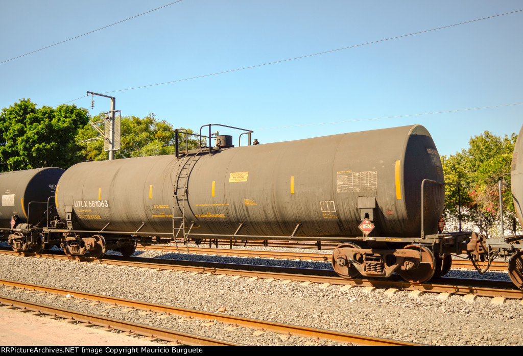 UTLX Tank Car